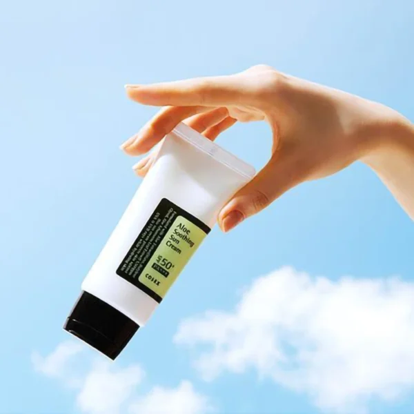 COSRX Aloe Soothing Sun Cream SPF50+